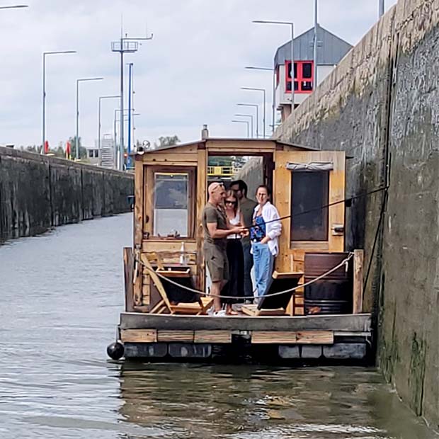 VanDeBord Floss Schleuse