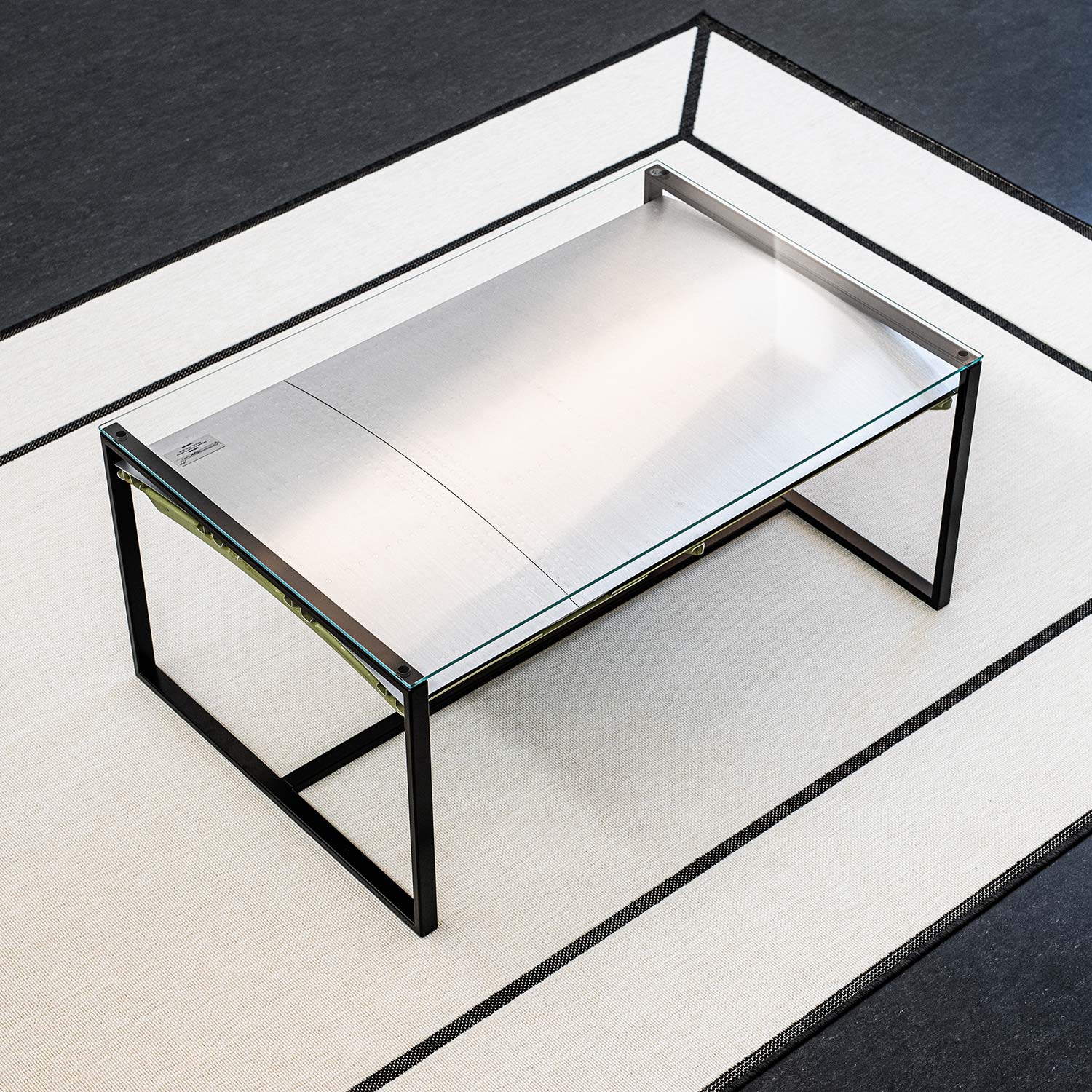 Coffee Table from Aircraft Parts with Glass Top McDonnell Douglas MD-80, Brushed Aluminum, Frame: Black, approx. 102,5  x 54 cm