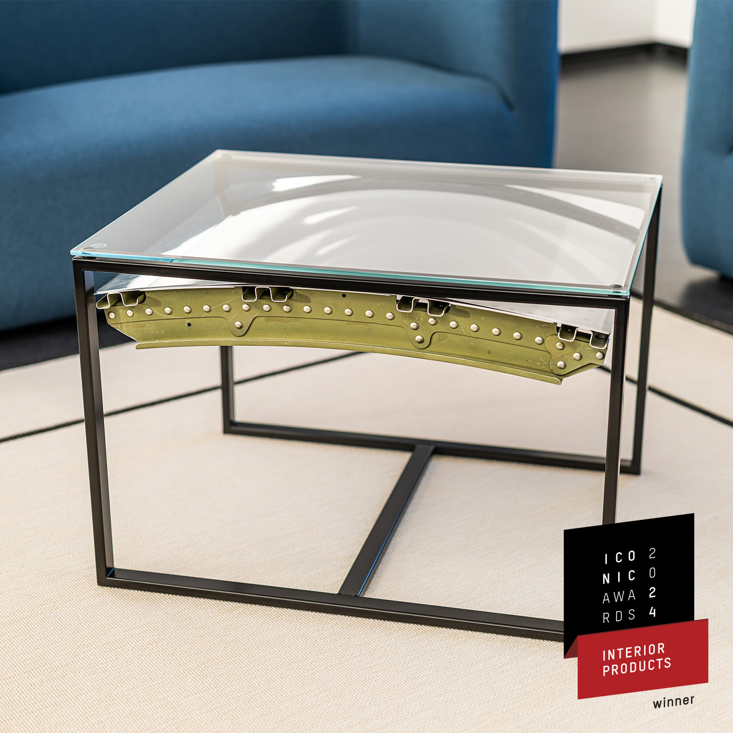 Side Table from Aircraft Parts with Glass Top McDonnell Douglas MD-80, High-Gloss Polished, Frame: Black RAL 9011, approx. 54 x 67 cm